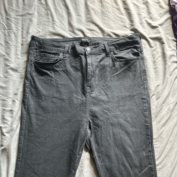 Plus Forever 21 Black Faded Jeans - Picture 1 of 5